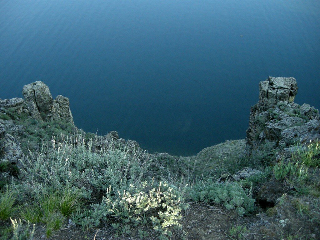 Ciemnoniebieskie wody Bajkału
